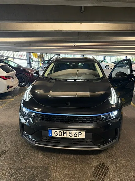 Lynk & Co 01