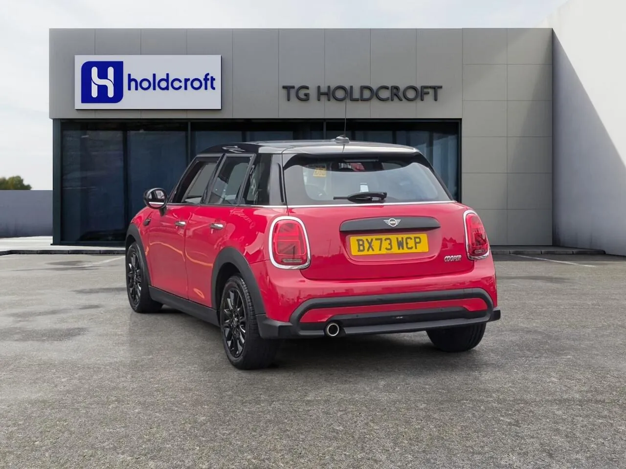 Mini Hatch 2023 photo 3