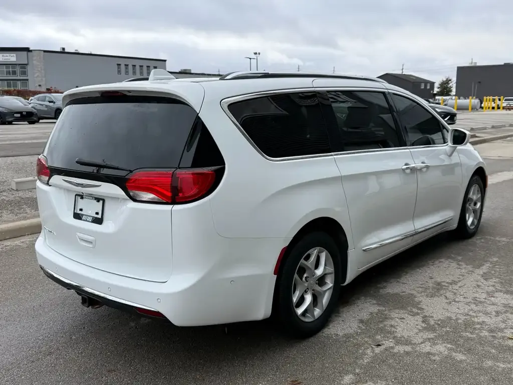 Chrysler Pacifica 2019 photo 5