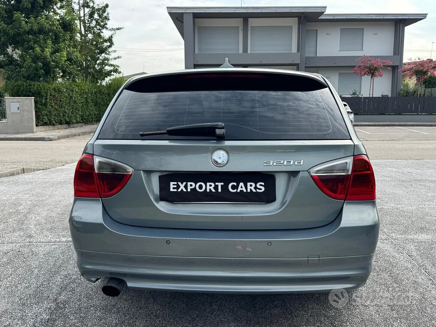BMW 320D Touring 2013 photo 3