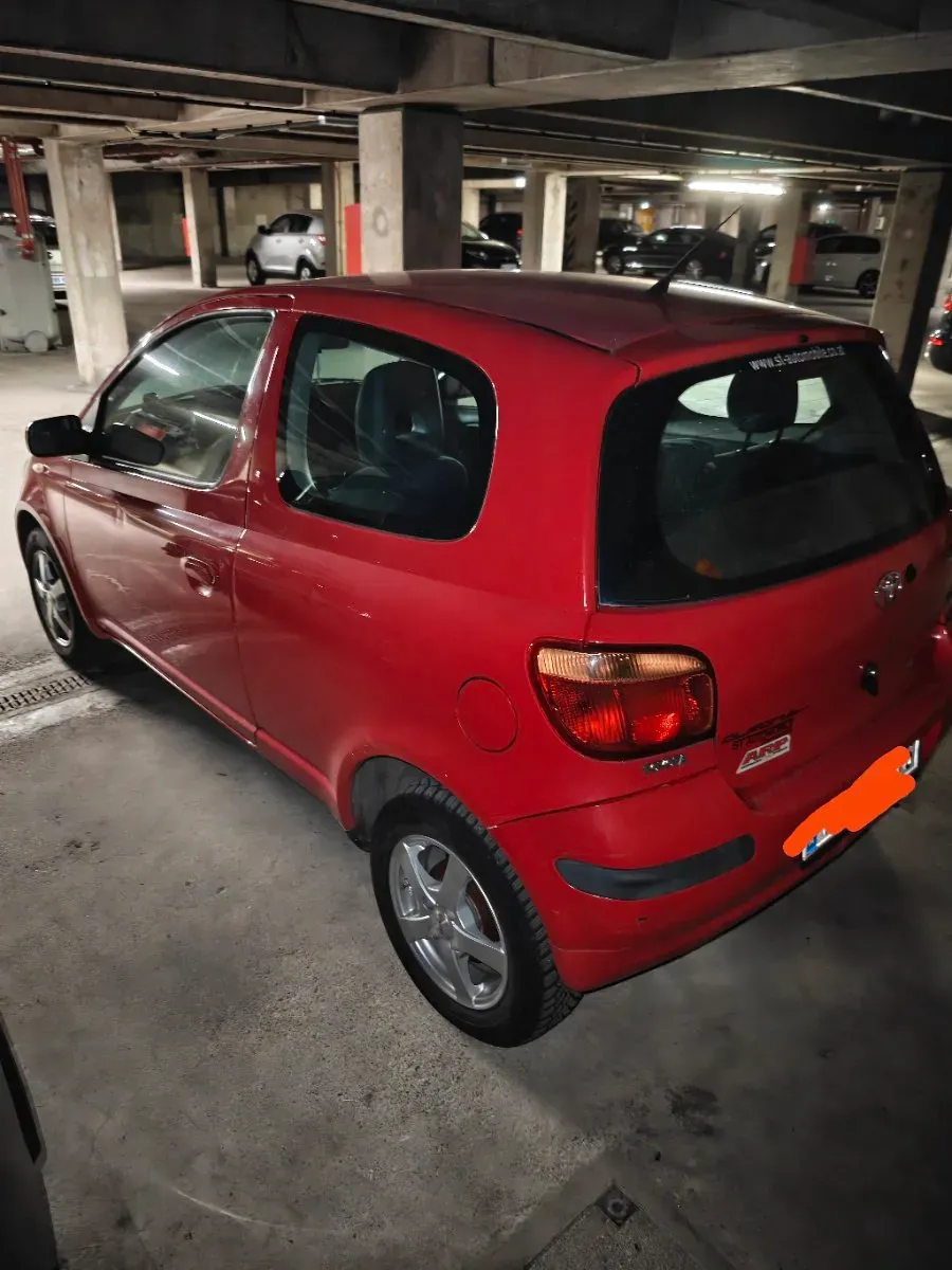 Toyota Yaris 2005 photo 3