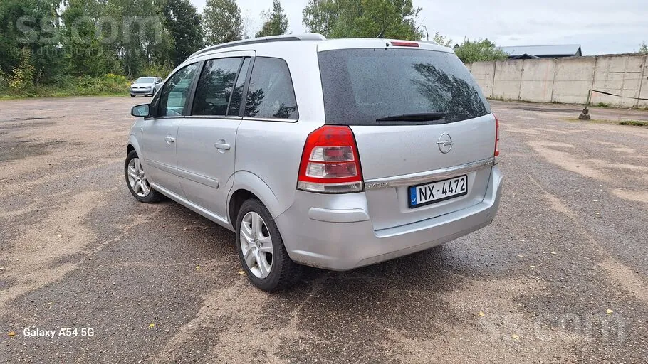 Opel Zafira 2009 photo 3