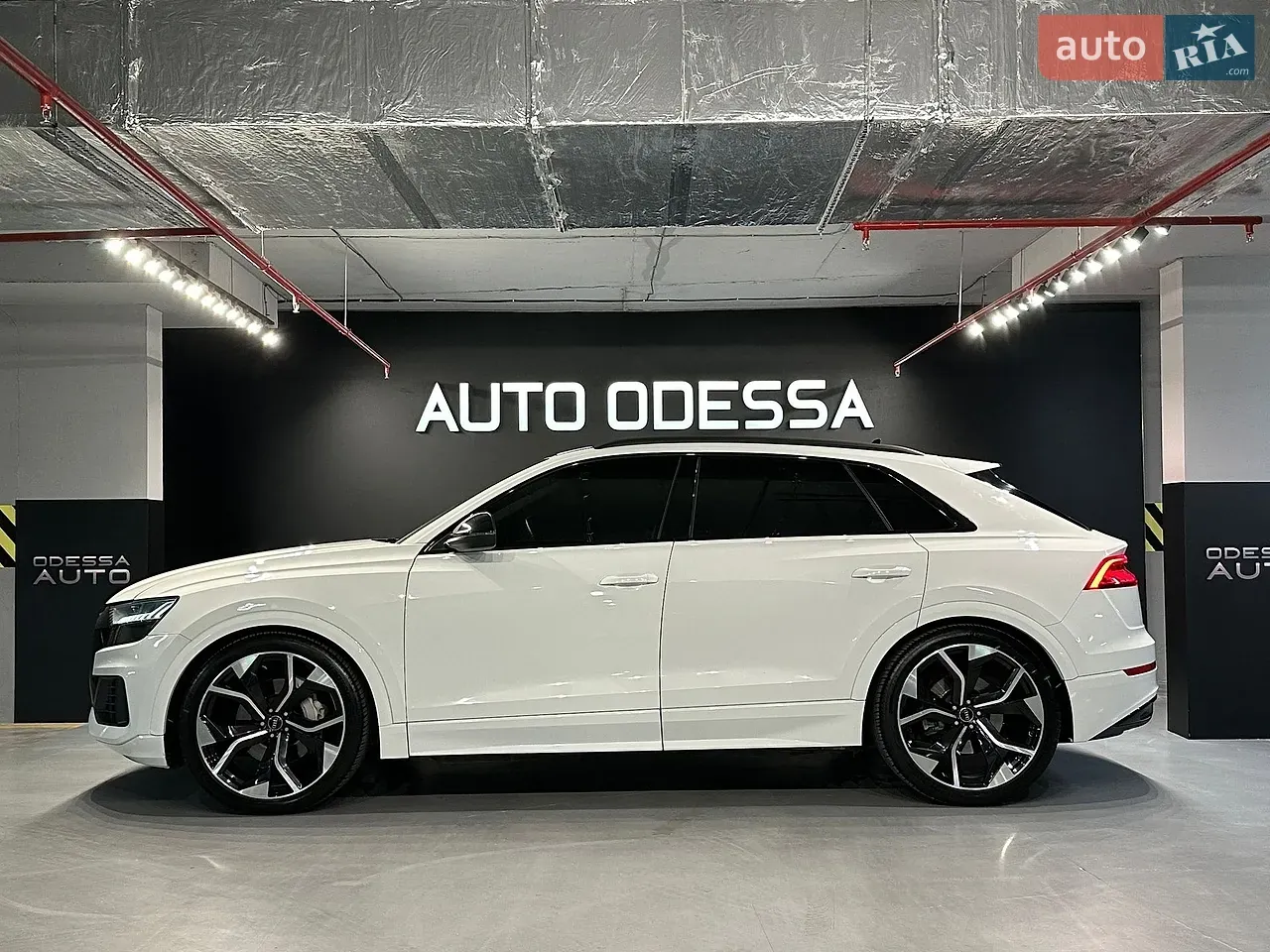 Audi Q8 2020 photo 4