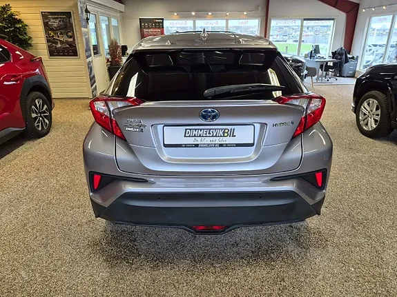 Toyota C-Hr 2017 photo 5