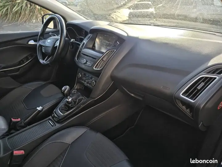 Ford Focus 2016 photo 5