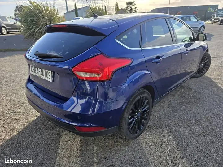 Ford Focus 2016 photo 3