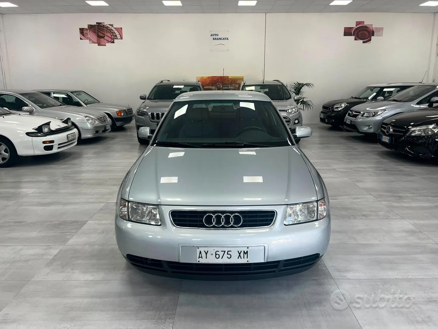 Audi A3 1998 photo 2