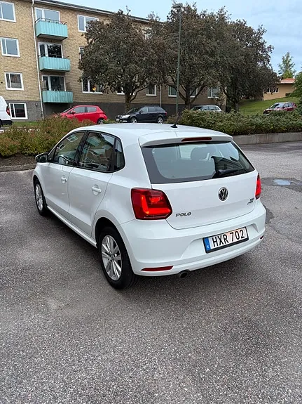 Volkswagen Polo 2015 photo 3