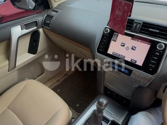 Toyota Land Cruiser Prado 2018 photo 5