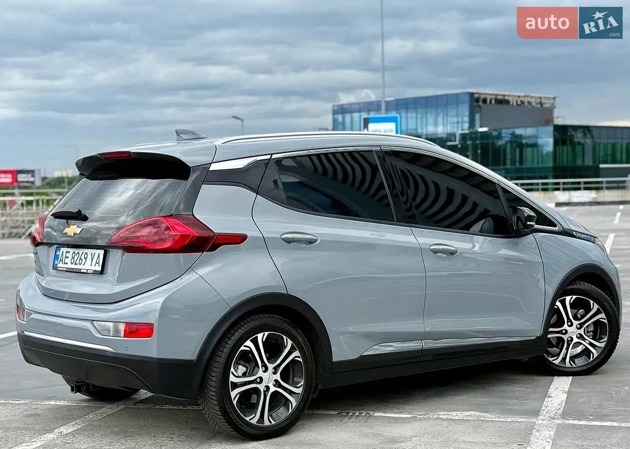 Chevrolet Bolt Ev 2021 photo 2