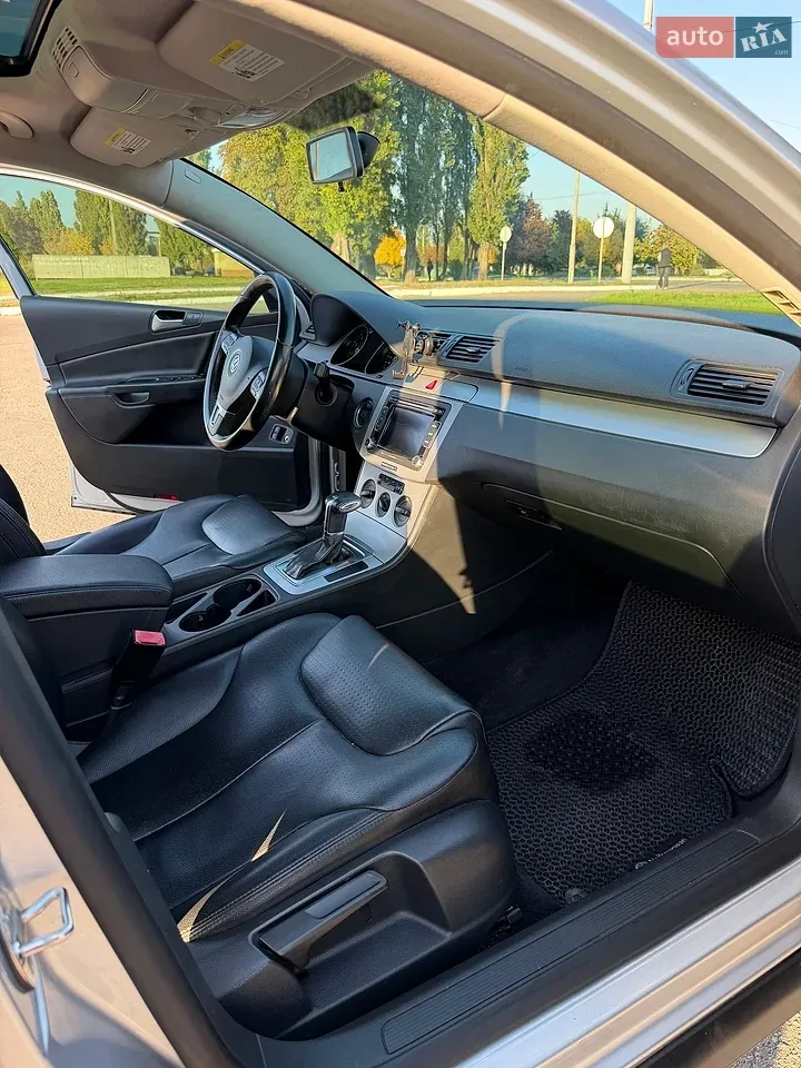 Volkswagen Passat 2009 photo 3