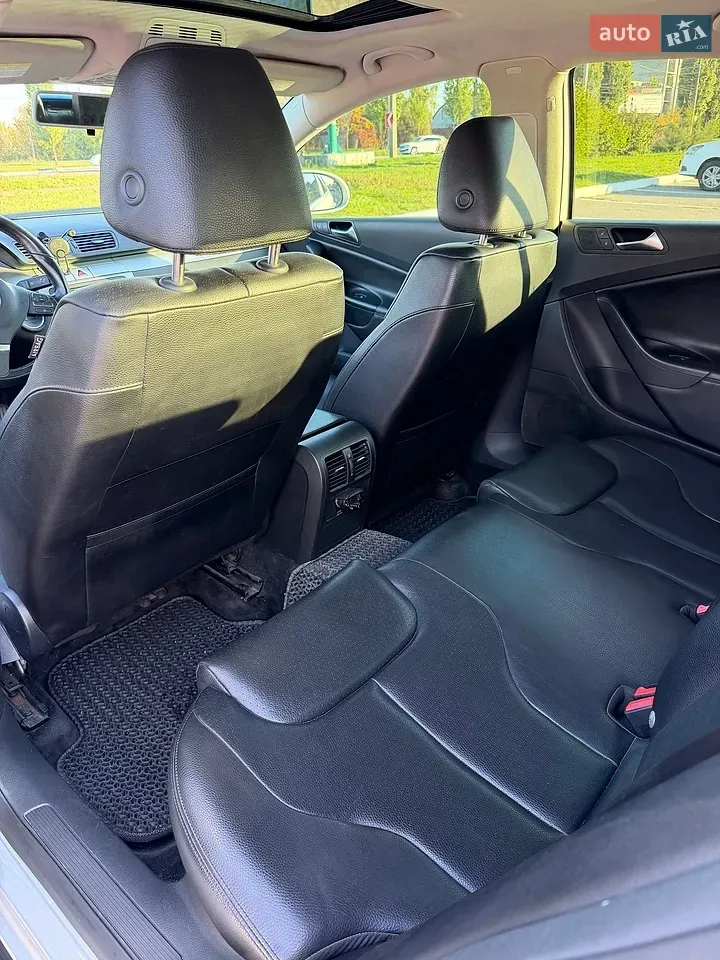 Volkswagen Passat 2009 photo 4