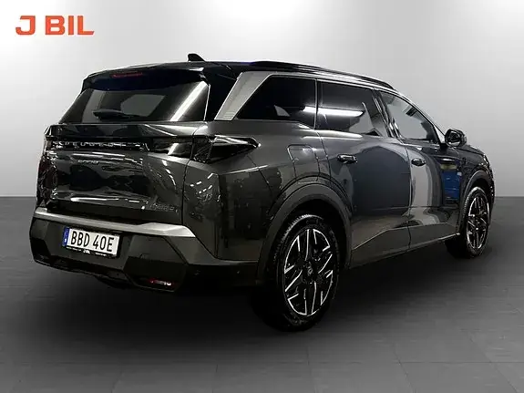 Peugeot 5008 2025 photo 3