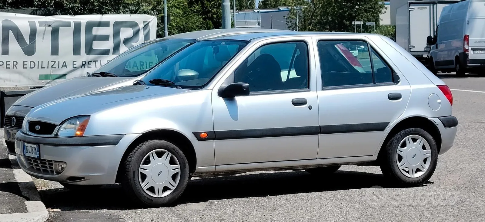 Ford Fiesta 2002 photo 4
