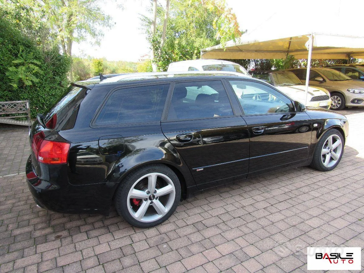 Audi A4 Avant 2010 photo 5