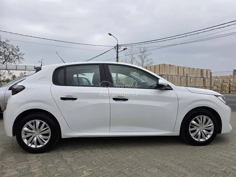 Peugeot 208 2021 photo 4