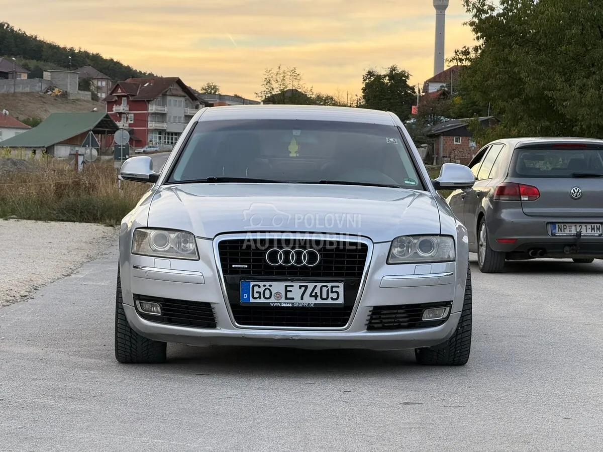 Audi A8 2008 photo 3