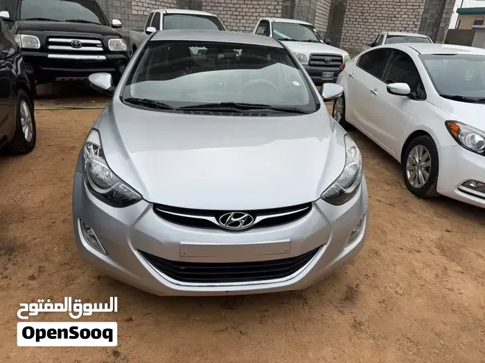 Hyundai Elantra 2012 photo 2