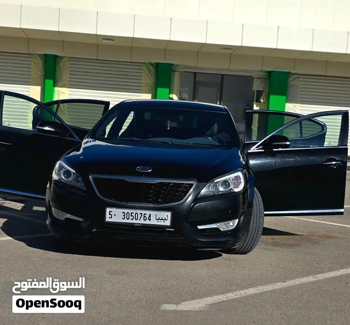 Kia Cadenza 2012 photo 4