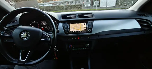 Skoda Fabia 2018 photo 5