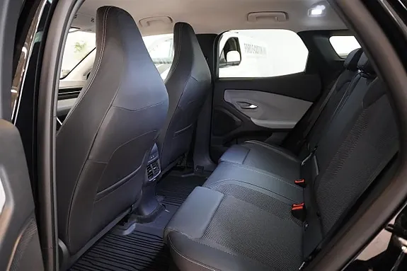 Ford Explorer 2026 photo 5