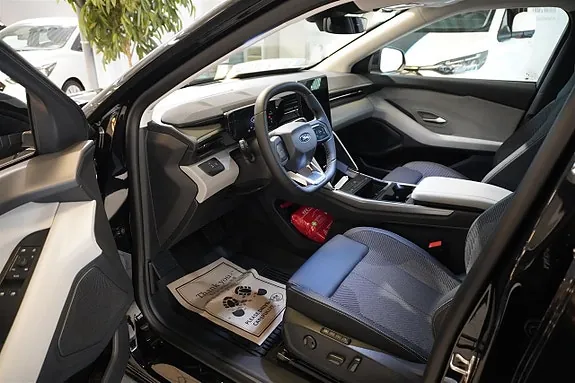 Ford Explorer 2026 photo 2