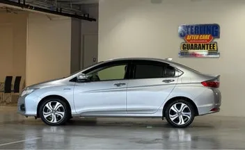 Honda Grace 2015 photo 5