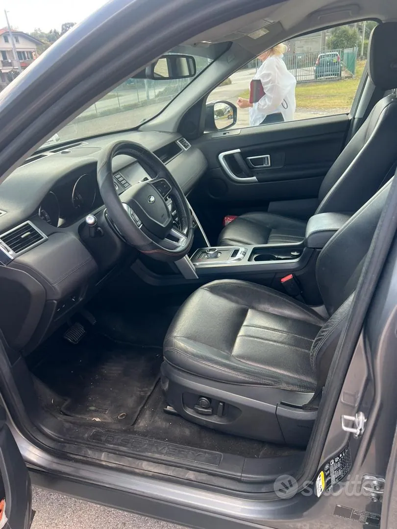 Land Rover Discovery Sport 2016 photo 5