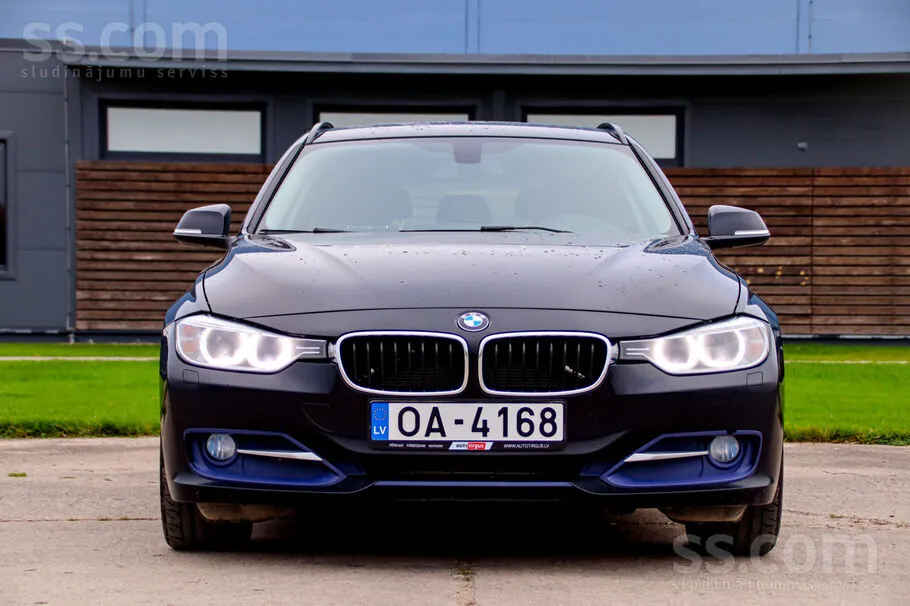 BMW 316D Touring 2014 photo 2