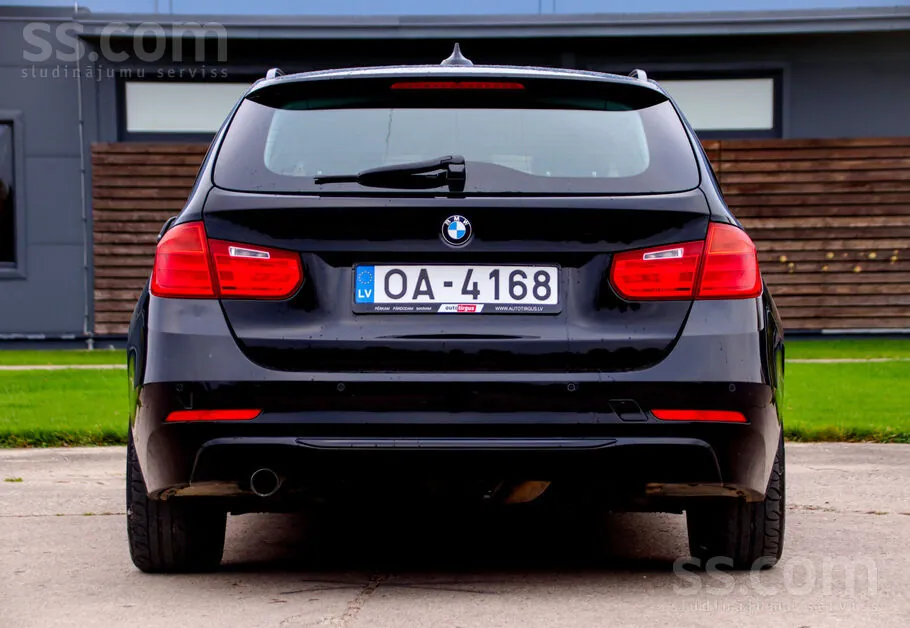 BMW 316D Touring 2014 photo 5