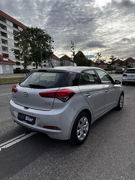 Hyundai I20 2016 photo 5