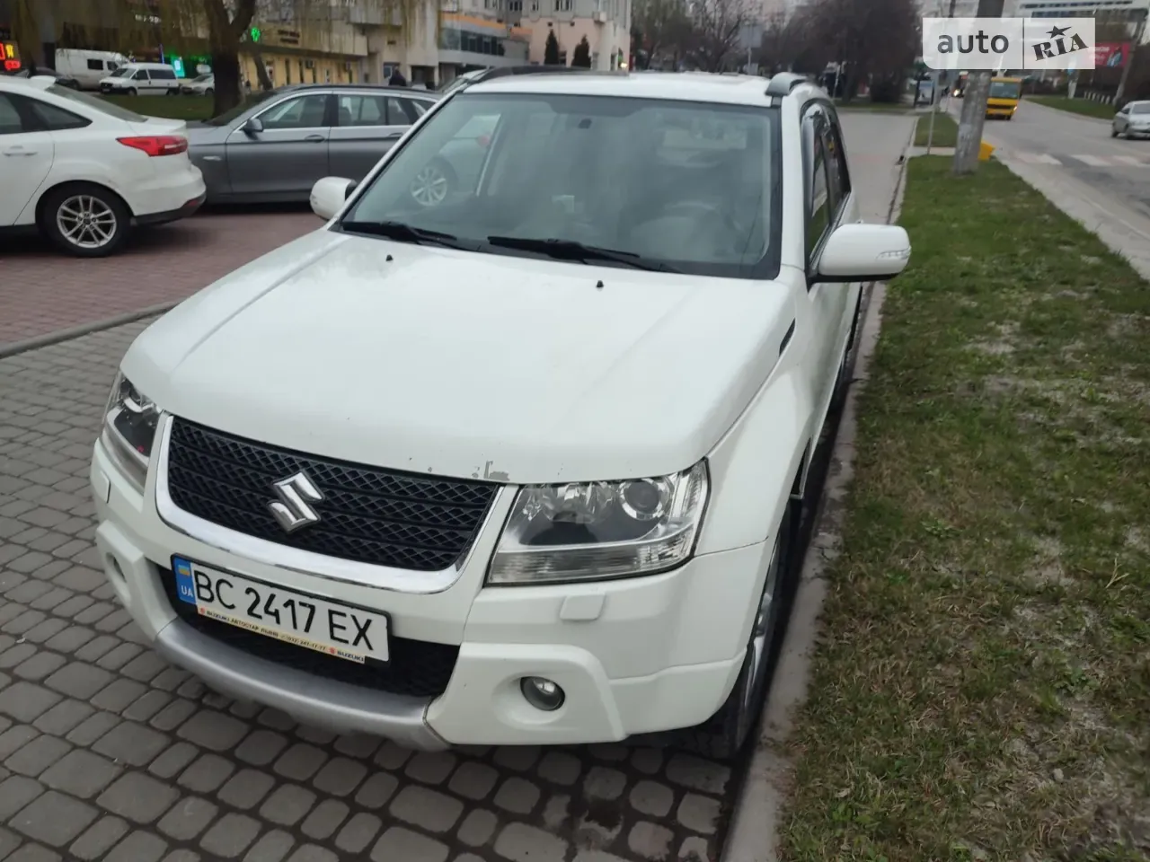 Suzuki Grand Vitara 2010 photo 2