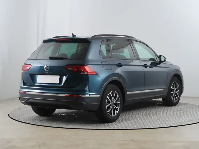 Volkswagen Tiguan 2022 photo 4