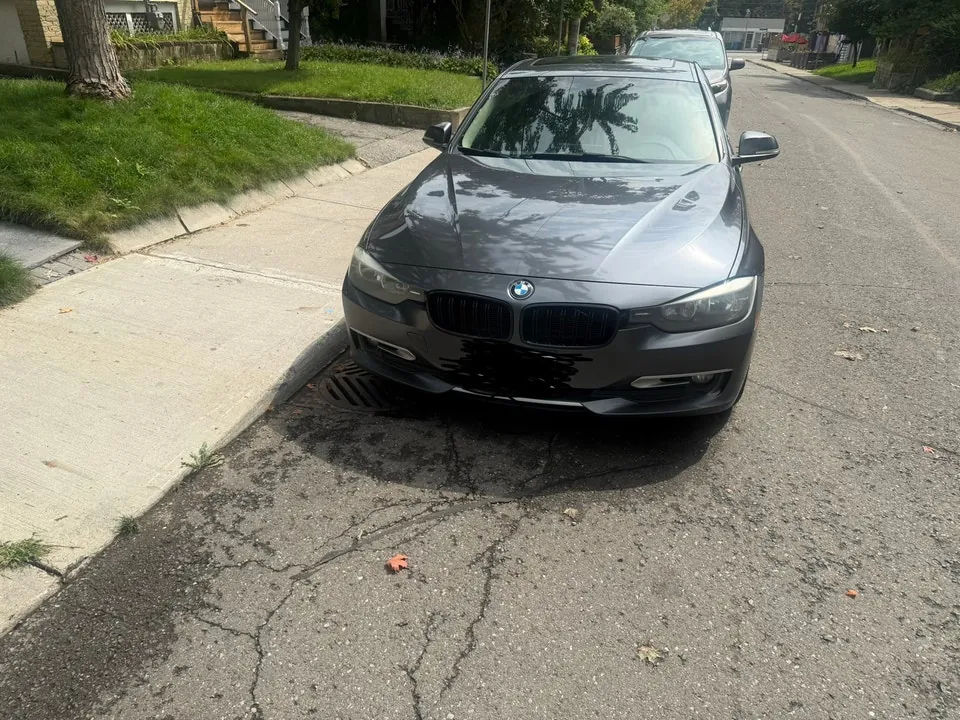 BMW 320I