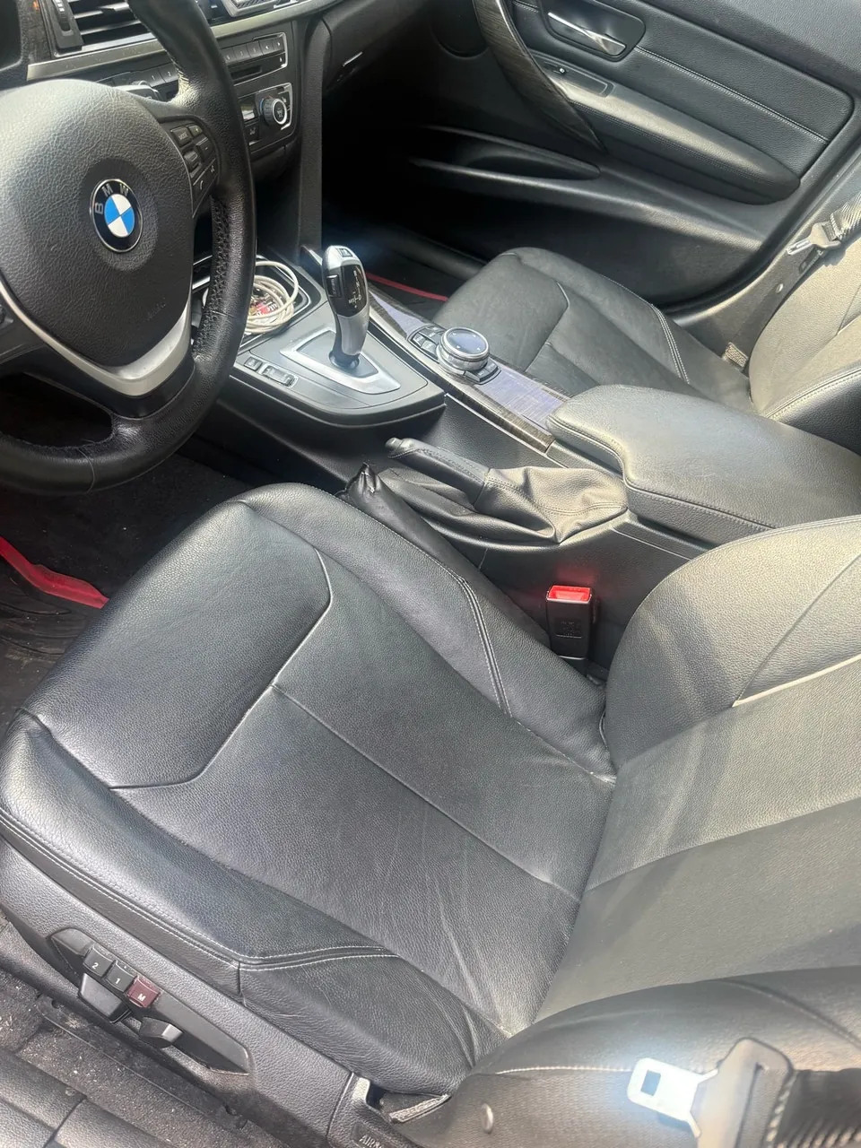 BMW 320I 2014 photo 5