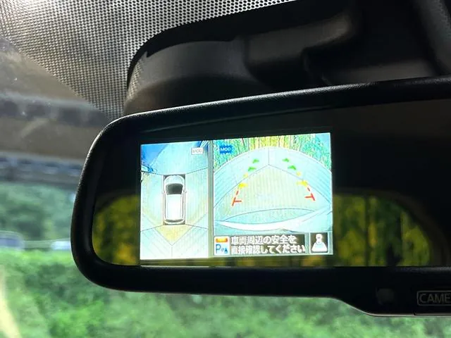 Nissan Note 2014 photo 4