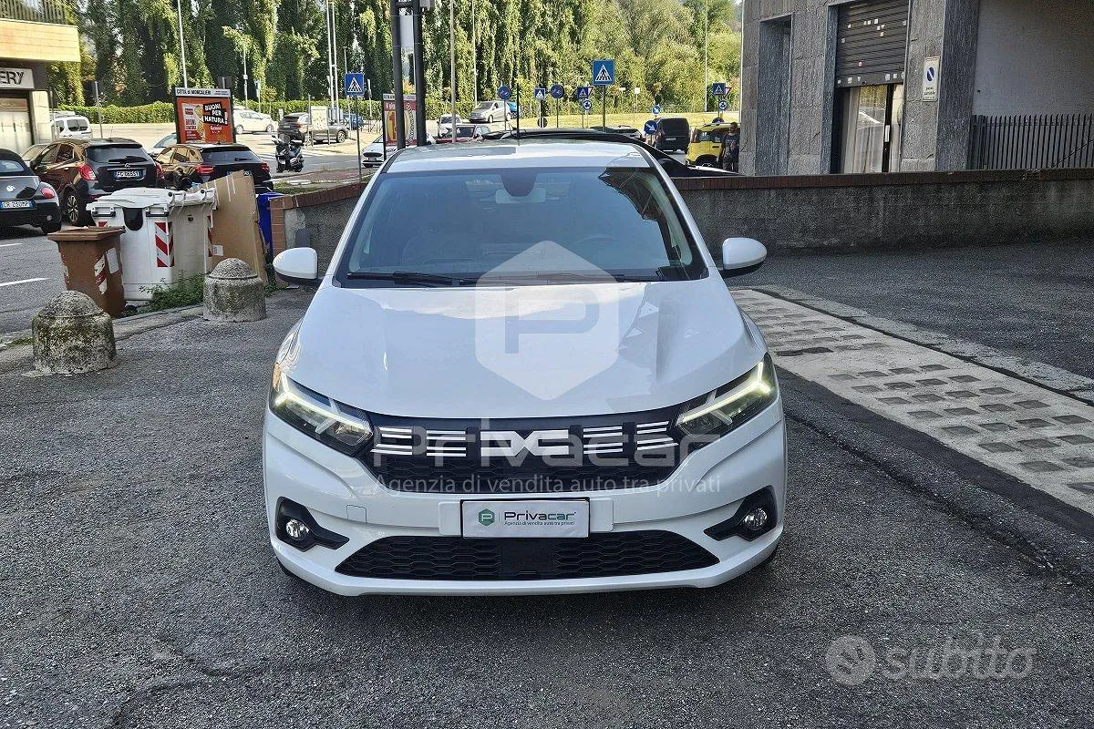 Dacia Sandero 2024 photo 2