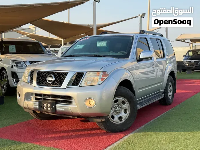 Nissan Pathfinder 2011 photo 3