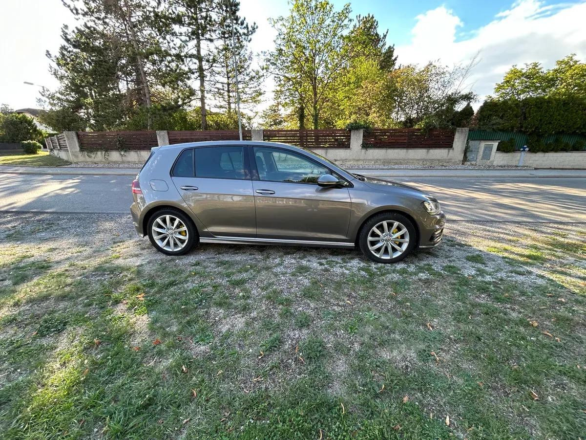 Volkswagen Golf 2015 photo 2