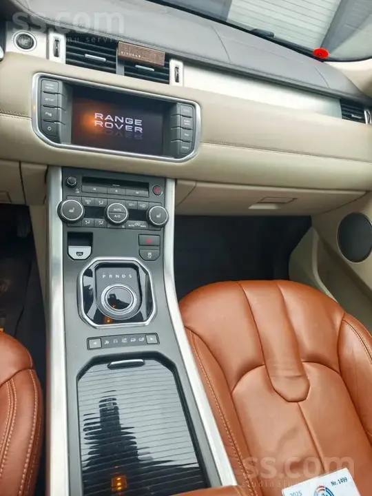 Land Rover Range Rover Evoque 2012 photo 4