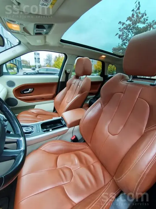 Land Rover Range Rover Evoque 2012 photo 3