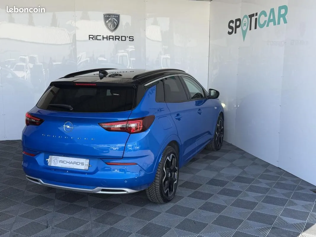 Opel Grandland 2022 photo 3
