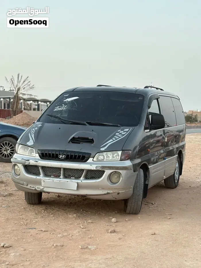 Hyundai H 100