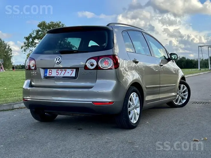 Volkswagen Golf Plus 2013 photo 4