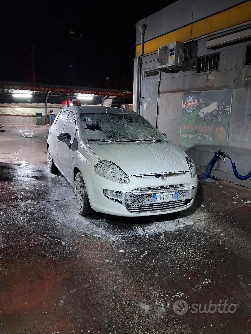 Fiat Punto Evo 2011 photo 4