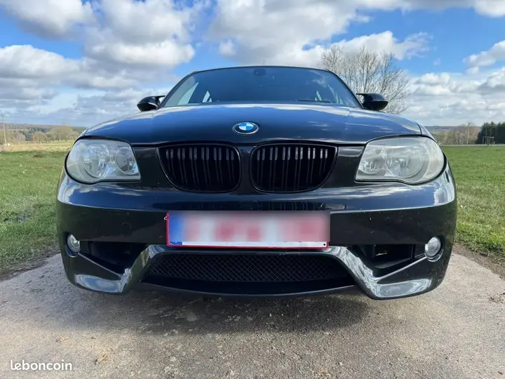 BMW 1 Series 2006 photo 2