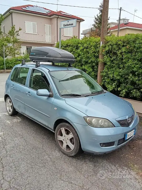 Mazda Mazda2