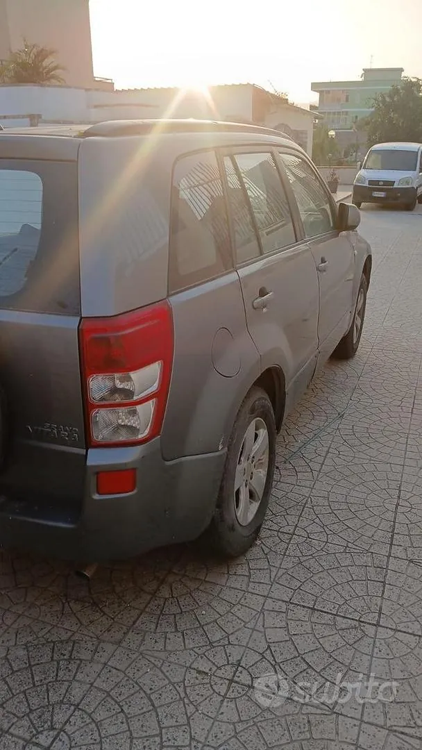 Suzuki Grand Vitara 2008 photo 3