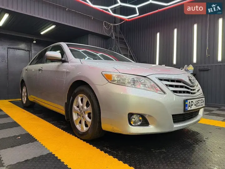 Toyota Camry 2010 photo 4
