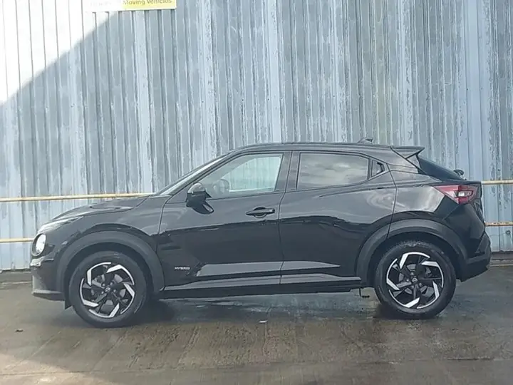 Nissan Juke 2023 photo 4
